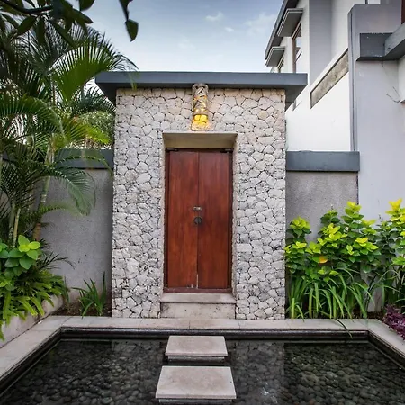 Villa Nadya Seminyak  Exterior photo