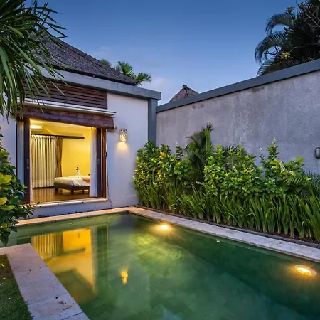 Villa Nadya Seminyak  Exterior photo
